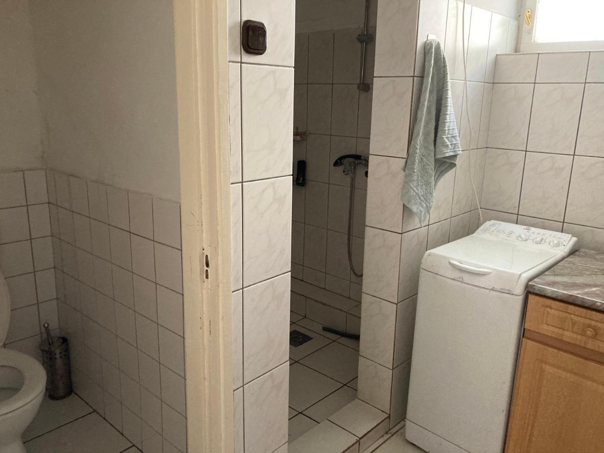Leander Vendeghaz Apartment Gyongyos Exterior photo
